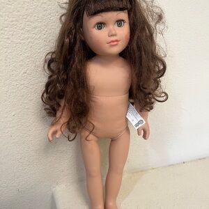 Brunette Doll with Green‎ Eyes